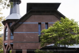 おぼろ月夜の館